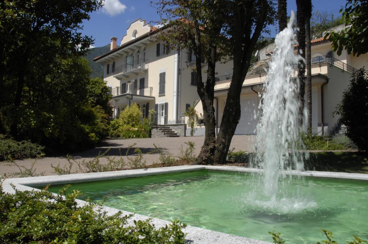 B&B Le Camelie ドモドッソラ エクステリア 写真